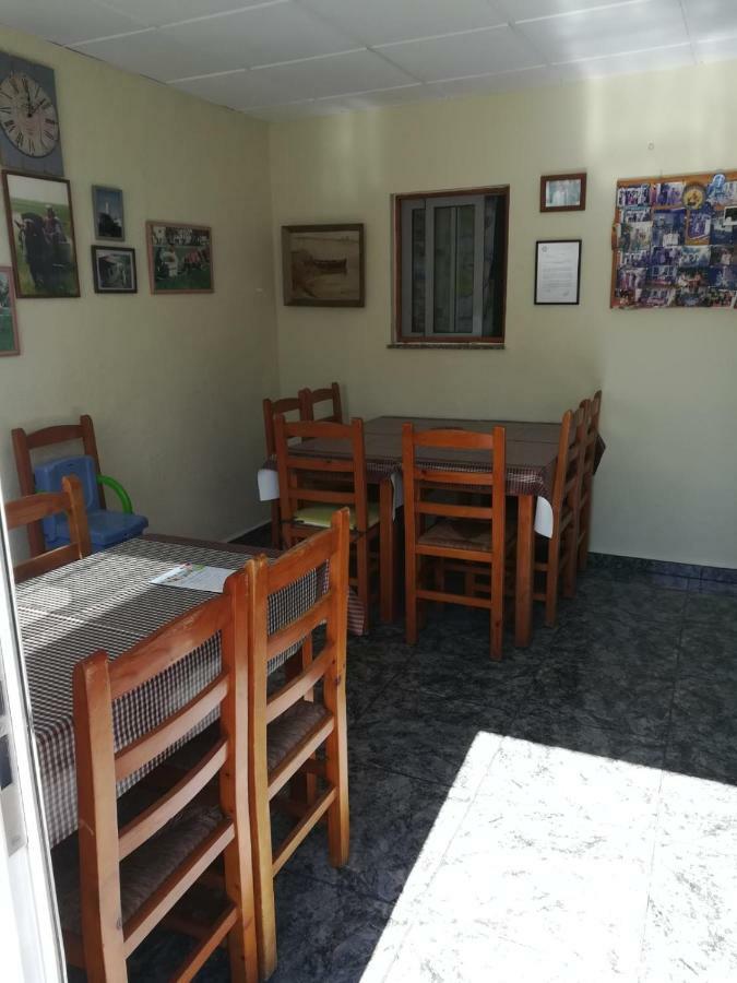Ca La Pilar Guest House El Poblenou del Delta Luaran gambar